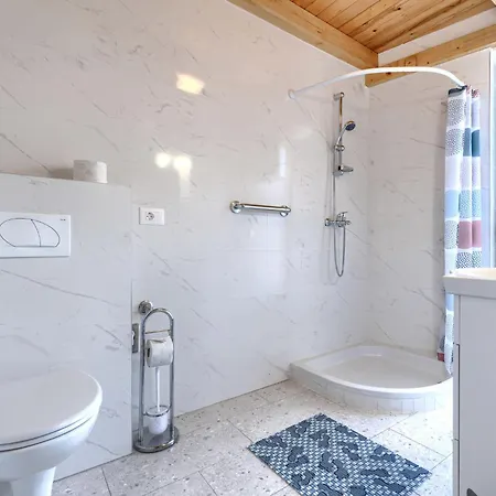 Pintur By Interhome