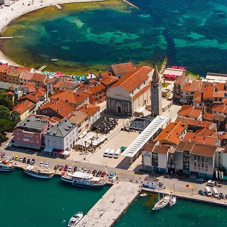 Pintur By Interhome Apartmán